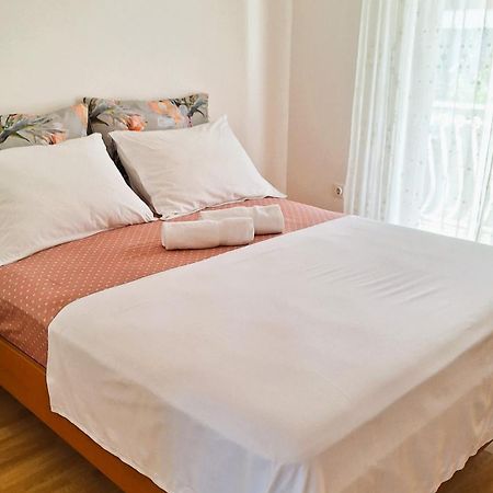Apartmani I & J Seric Сегет-Враница Экстерьер фото